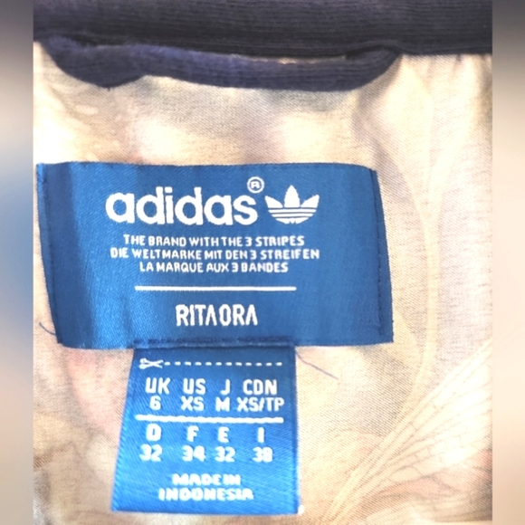 ADIDAS x RITA ORA Superstar Roses Baroque Butterflies Blue Red Track Jacket XS - Picture 8 of 16